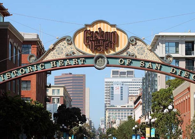 Courtyard By Marriott San Diego Gaslamp/Convention Center Exterior photo